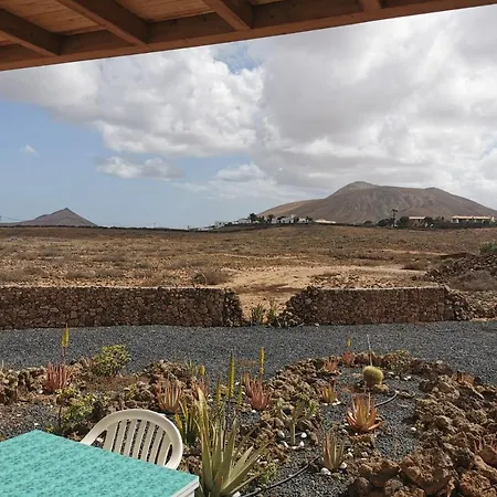 Holiday home Villaverde Relax 1 A 10 Minutos De Corralejo